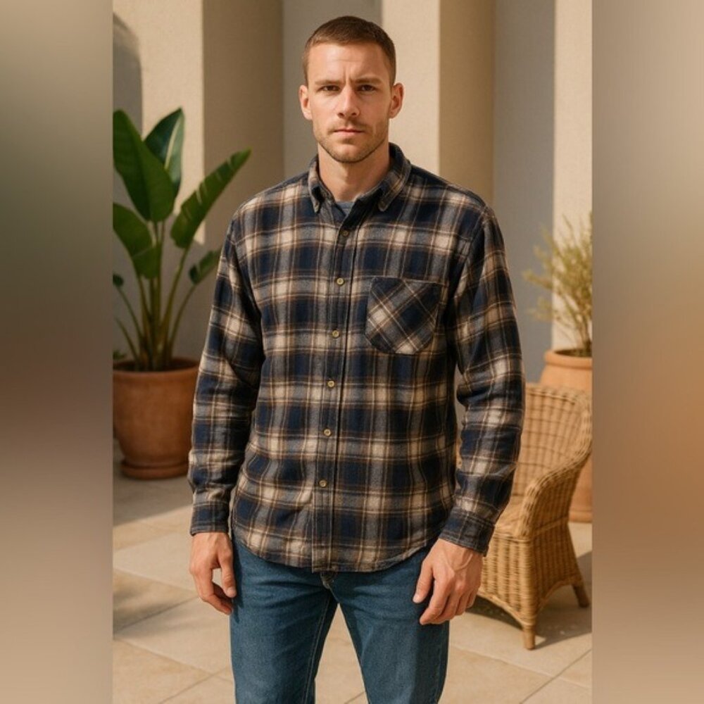 Woolrich Men’s Plaid Flannel Button-Down Shirt Sz Large Classic Outdoor Workwear